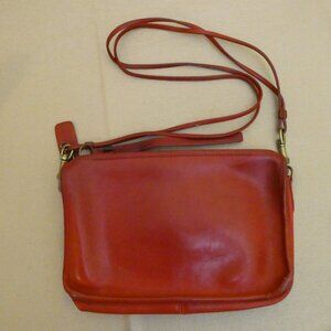 VTG Coach Bonnie Cashin Red Leather Zippered Clutch Slim Shoulder Crossbody Bag
